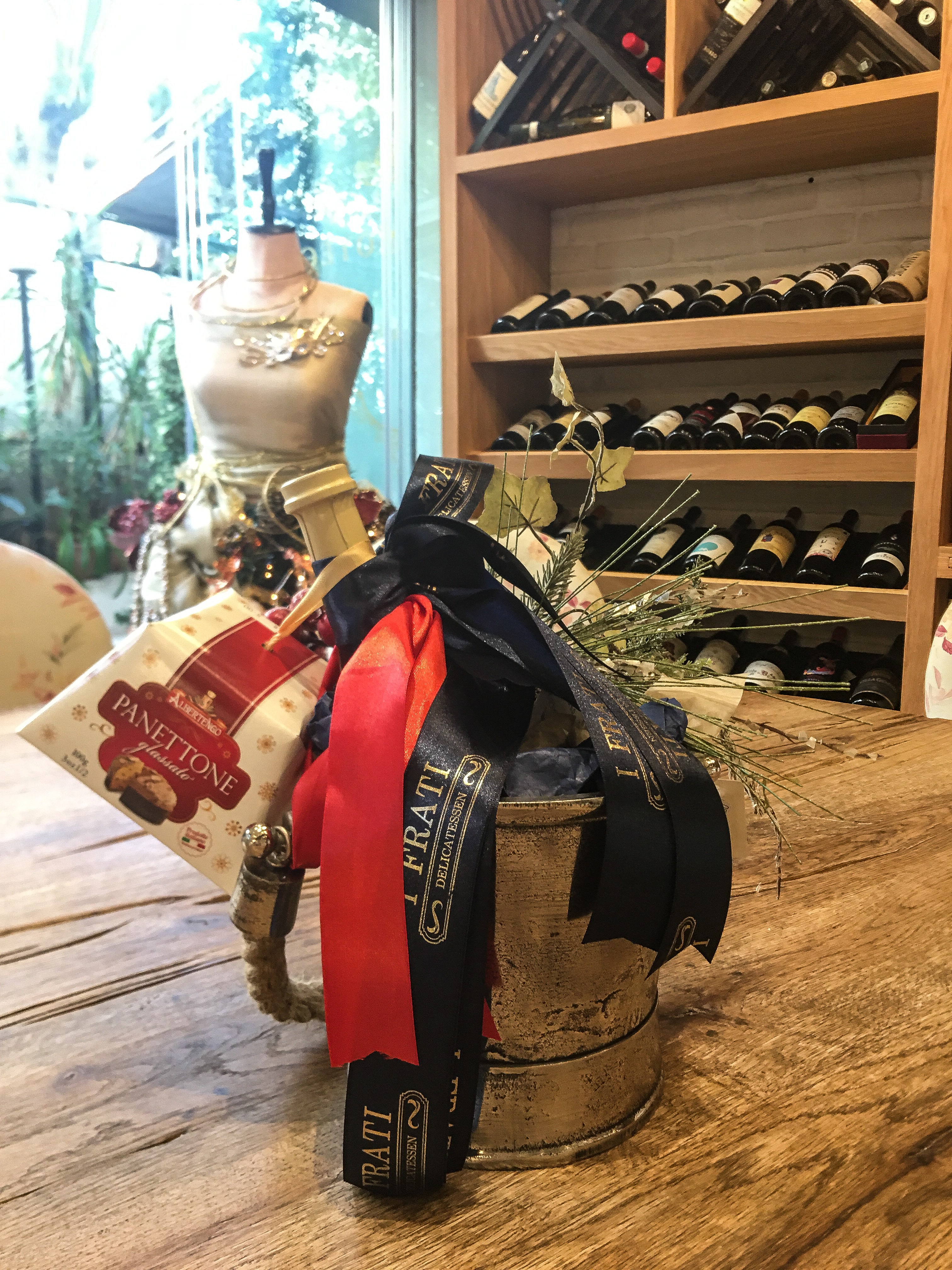 Καλάθι Με Panettone 2